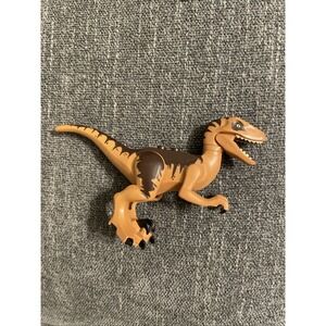 Lego Jurassic Park World Velociraptor with Dark Brown Back 75932